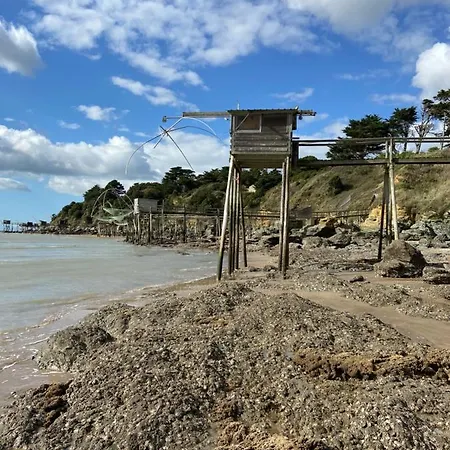 Mobil Gere Par Un Particulier - Camping Le Clos Du Moulin - Calme Et Familial (adults Only)